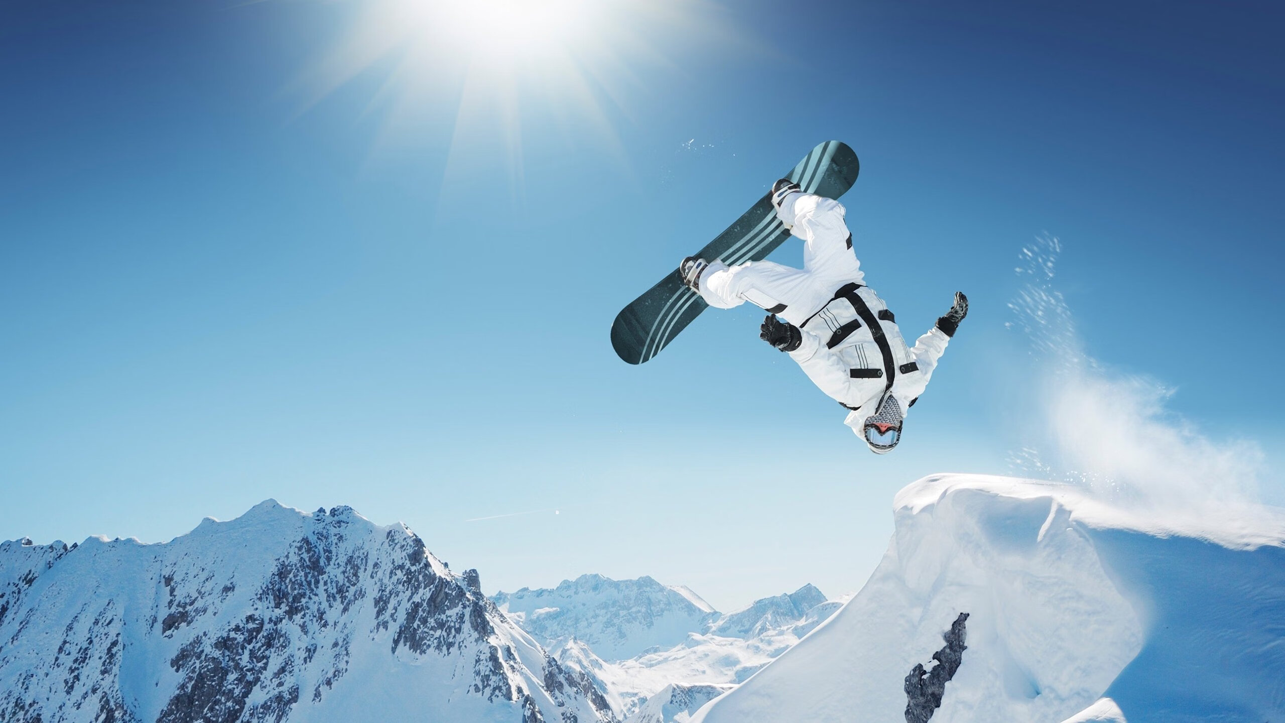 LPL团队默契战术精彩展示，默契小组球员